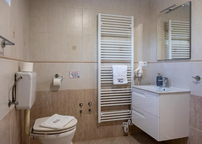 Harcsafogo Vendeghaz Villa *